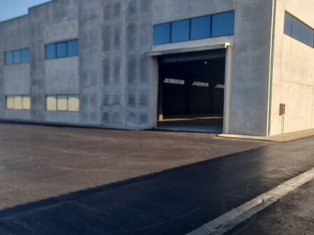 🏭 Kapanon për Shitje – Porto Romano, Durrës