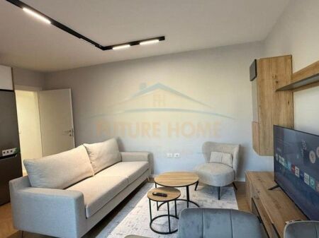 Shitet, Apartament 1+1, Rruga Siri Kodra, Tirane