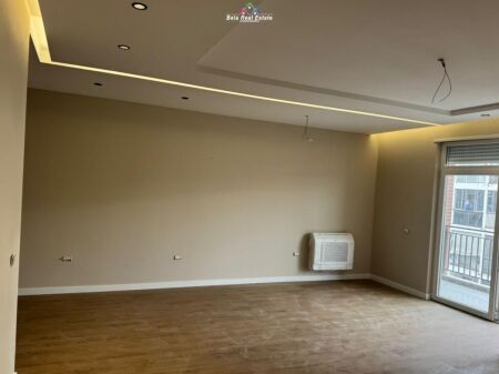 Zyre Me Qera 2+1 Tek 5 Maji ( ID BZ2882) Tirane