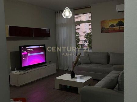 Apartament 1+1 Me Qira, Vije e Pare Deti në Plazh, Durrës – 600€