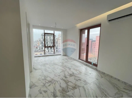 Apartament per shitje 1+1 tek Rruga e Kavajes