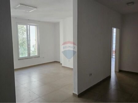 OFFICE SPACE FOR RENT RTSH