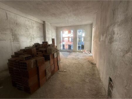 APPARTAMENTO 2+1+2 IN VENDITA A PASKUQAN