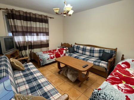 Appartamento 1+1 in affitto a 21 Dhjetori