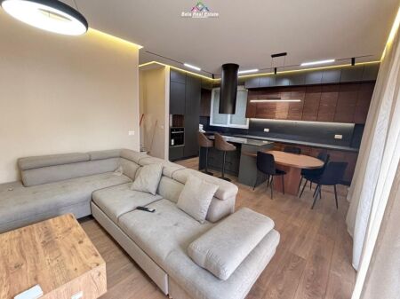 Apartament Me Qera 2+1 Tek Kopshti Botanik ( ID B2201806) Tirane