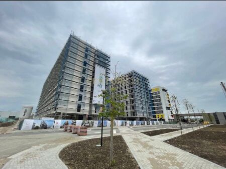 APARTAMENT PER SHITJE 2+1 TEK" KOMPLEKSI UNIVERS CITY ,ZONA STARTEK " TIRANE !