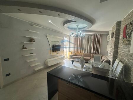 Affitto, Appartamento 2+1, Nuovo Anello, Tirana.