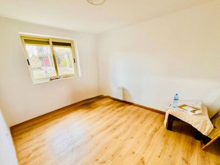 APARTAMENT PER ZYRE, RRUGA ELBASANIT TE 7 XHUXHAT!