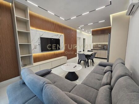 AFFITTIAMO APPARTAMENTO 1+1+ POSTO AUTO!