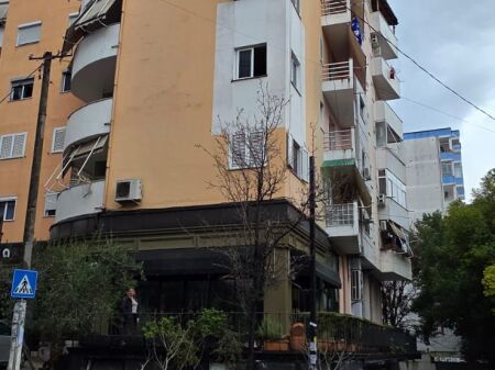 🏠 Jepet me qira Apartament për zyra ose perdorim komercial ose Banim ‼