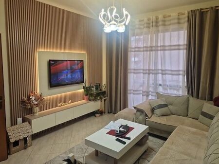 Apartament 2+1 per shitje ne Yzberisht