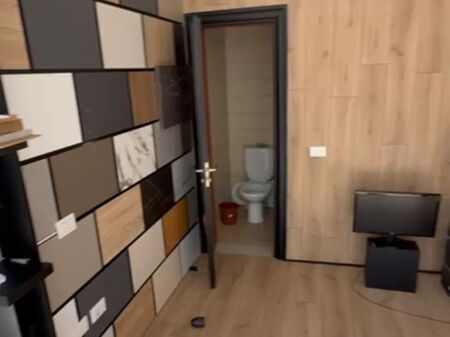 NEGOZIO IN AFFITTO VICINO AL GIURIDICO