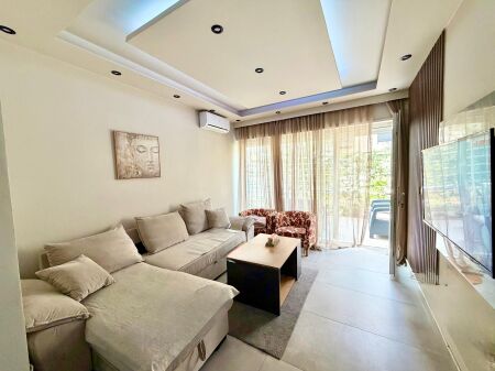 Shitet apartament 1+1 tek Kodra e Diellit