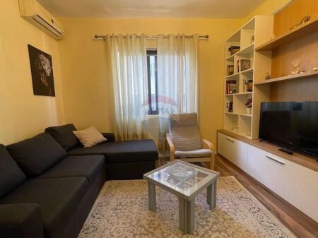 Apartament - Për Shitje - Rruga Ndre Mjeda, Tiranë ID: 530181053-706
