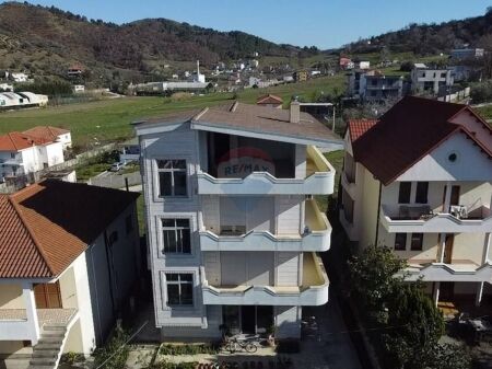 Villa - For Sale - Llambi Bonata Street, Tirana(ID: 530191061-150)