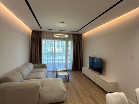 Qera 2+1+2 + Post parkimi,Rruga e Kosovareve Tirane.