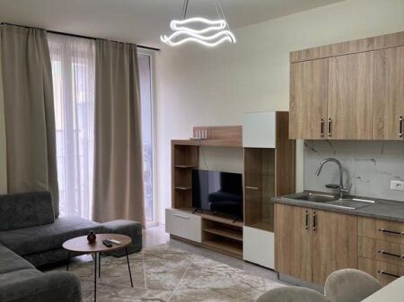 Shitet apartament 1+1 + post parkimi – Rruga Riza Cerova