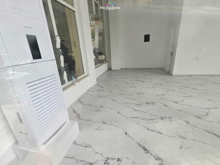 Negozio In Affitto Al Nuovo Mercato ( ID BD21844) Tirana