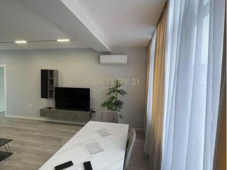 FOR RENT APARTMENT 2+1 21 DHJETORI TIRANA