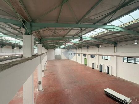 Magazzino/Deposito-In Affitto-Vaqarr,Tirane