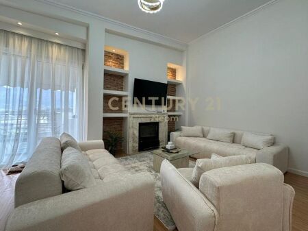 Apartment 2+1+2 for rent at Dry Lake