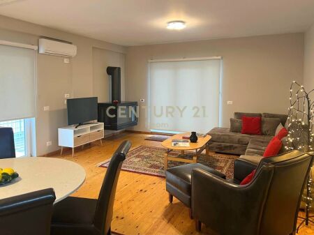 PENTHOUSE 3+1 ME QIRA PRANË KOPSHTIT ZOOLOGJIK