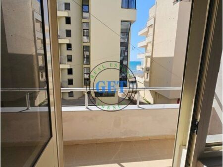 Shitet Garsoniere, pranë Hotel Adriatik, Plazh, Durrës