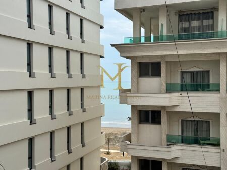 Vendesi in vendita 2+1+2 a Durazzo, zona Plazh