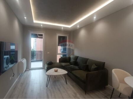 Jepet me qera apartament 1+1+ post parkimi ne Don Bosko .