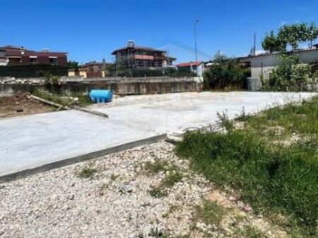 For Rent, Business Property, On Main Road, Saukut Roundabout.