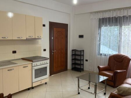 🏡 Apartament 1+1 me qera – 350€