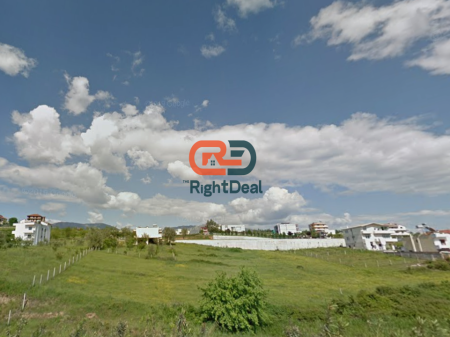 Prane Teg Shitet Toke Ideale Per Zhvillim!!