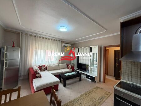 Jepet me qera apartament 1+1 ne Rrugen e Durresit prane Bllokut te Ambasadave (ID 4211047)