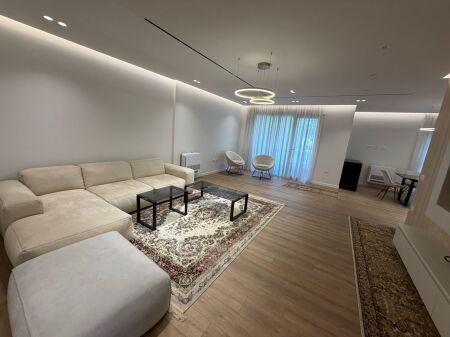 Qera,Apartament 2+1+Post Parkimi, Kompleksi Olimpik, Tiranë.