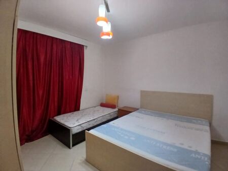 Jepet Me Qera Apartament 1+1+1 Ballkon
