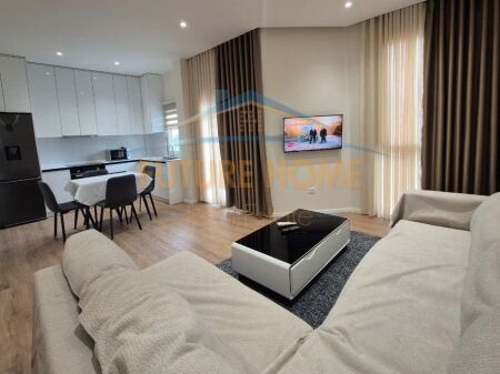 Qera, Apartament 1+1+Post Parkim, Rruga "Tomi Kristo", Tiranë