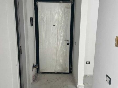 APARTAMENT 1+1 PER SHITJE , UNIVERS CITY!