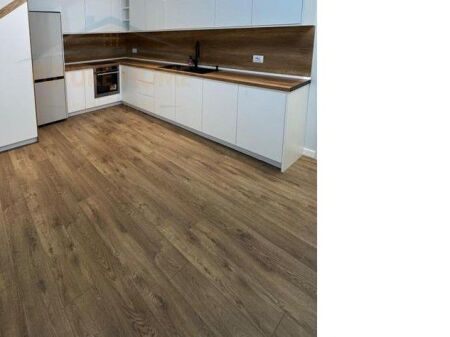 Qera, Vilë, Fresk, Tiranë