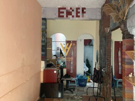 OFFICE 20 M2 FOR RENT ON TEFTA TASHKO STREET 25,000 LEKE