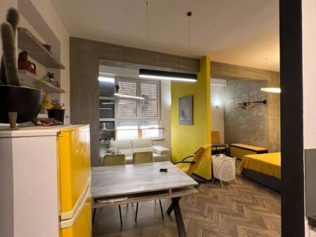 Jepet me qira gazoniere te Tirana e Re prane Liqenit Artificial