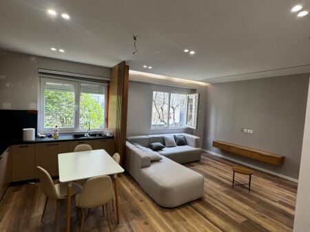 In affitto, 1+1 Liqeni i Thate ‼️