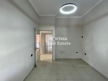 Qera | Apartament 2 + 1 | Shallvaret | 600 €/muaj