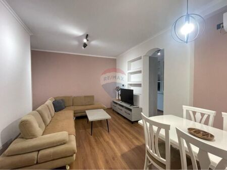 Apartament 1+1 per qira tek Zogu i Zi