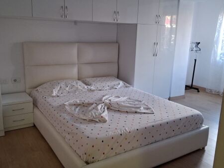 Appartamento 1+1+1 Balcone In Affitto