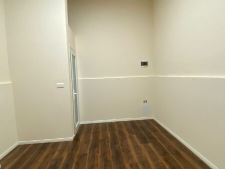 Business premises for rent, Paris Commune