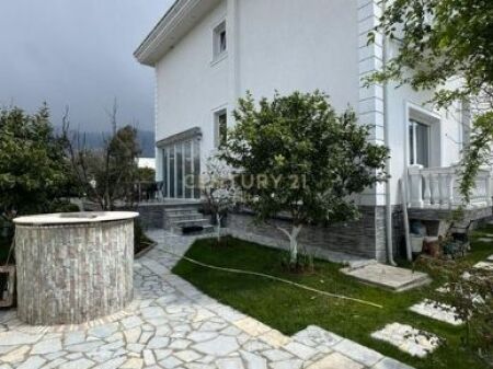 Two-story villa for sale – elite area and natural development