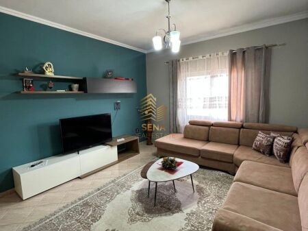 Affitto, Ingresso Privato, 2+1+balcone+Posto Auto, Yzberisht, 450 Euro/Mese