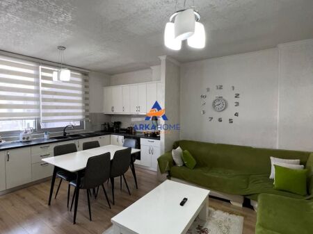 VENDESI APPARTAMENTO 3+1+2+BALCONE "A YZBERISHT" 210.000 EURO