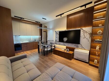 APARTMENT 1+1 FOR SALE NEAR THE BUILDING WITH ARROW !