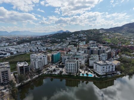 🏡 Shitet apartament 2+1 te Liqeni i Thate